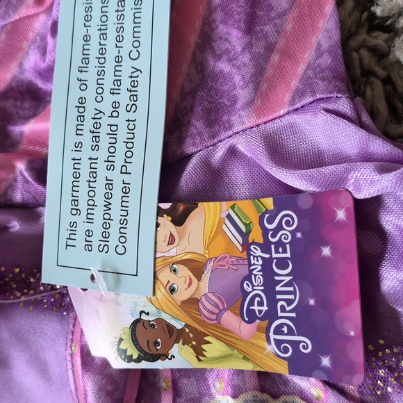 NEW Disney Princess Rapunzel Nightgown - Picture 7 of 8